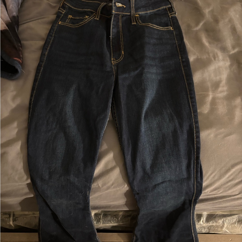 Hollister woman’s Dark Indigo Relaxed Jeans with Contrast Stitching